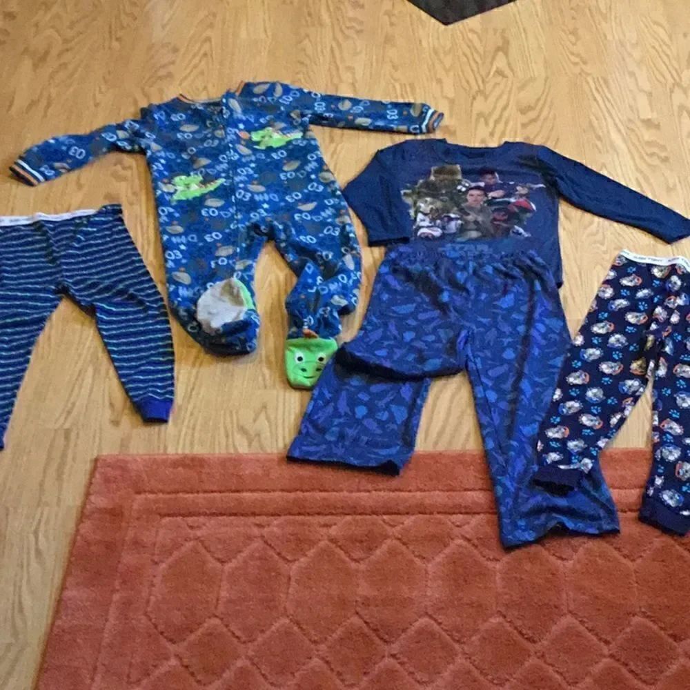 Boys pj lot size 5